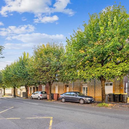 Budget Appart Avec Parking Au Centre-Ville Charleville-Mézières Zewnętrze zdjęcie